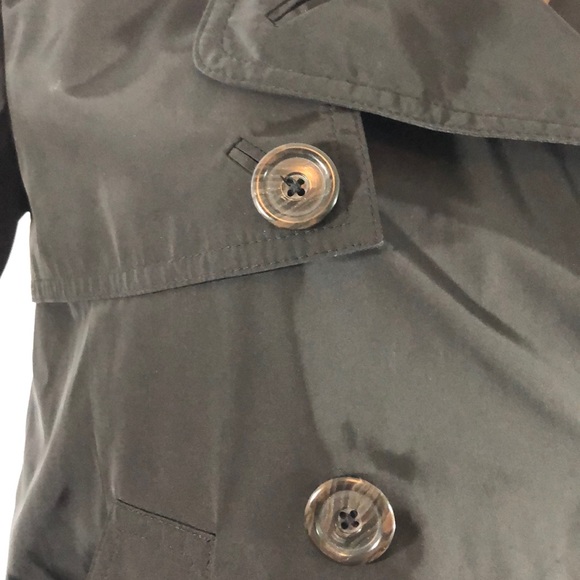 Banana Republic trench style rain jacket. XS - Picture 5 of 10